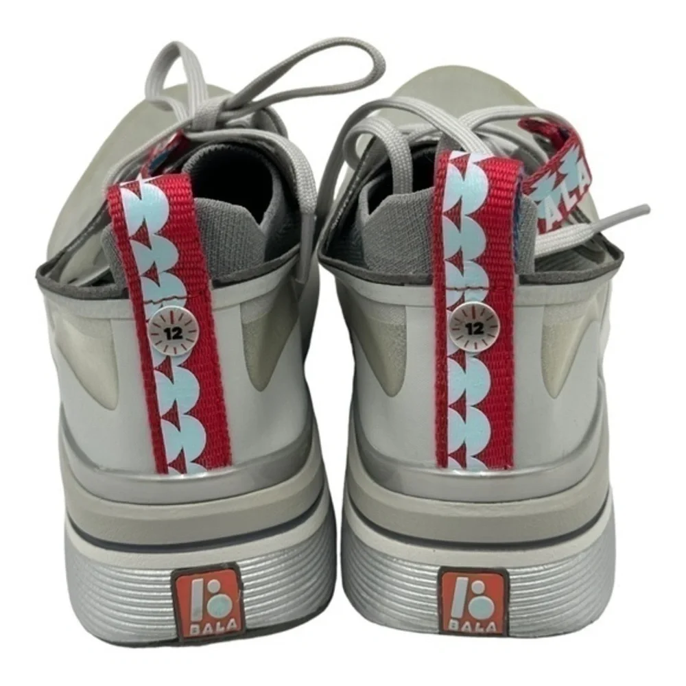 BALA Twelves Shade Gray Healthcare Washable Shoes Fluid Resistant EUC 6.5